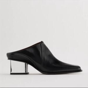 SOLD - Zara Heeled Leather Square Toe Slip In Clogs Mules in Black size 6.5